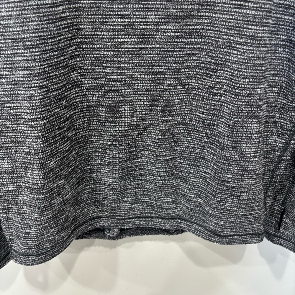 Lululemon Healthy Heart Pullover Sweater Women’s Size 6 - Picture 5 of 12